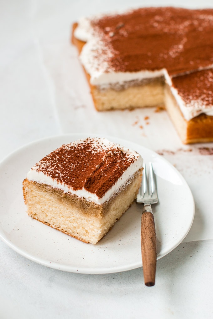 tiramisu cake