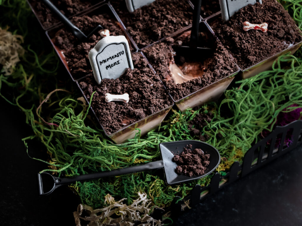 cemetery panna cotta halloween dessert