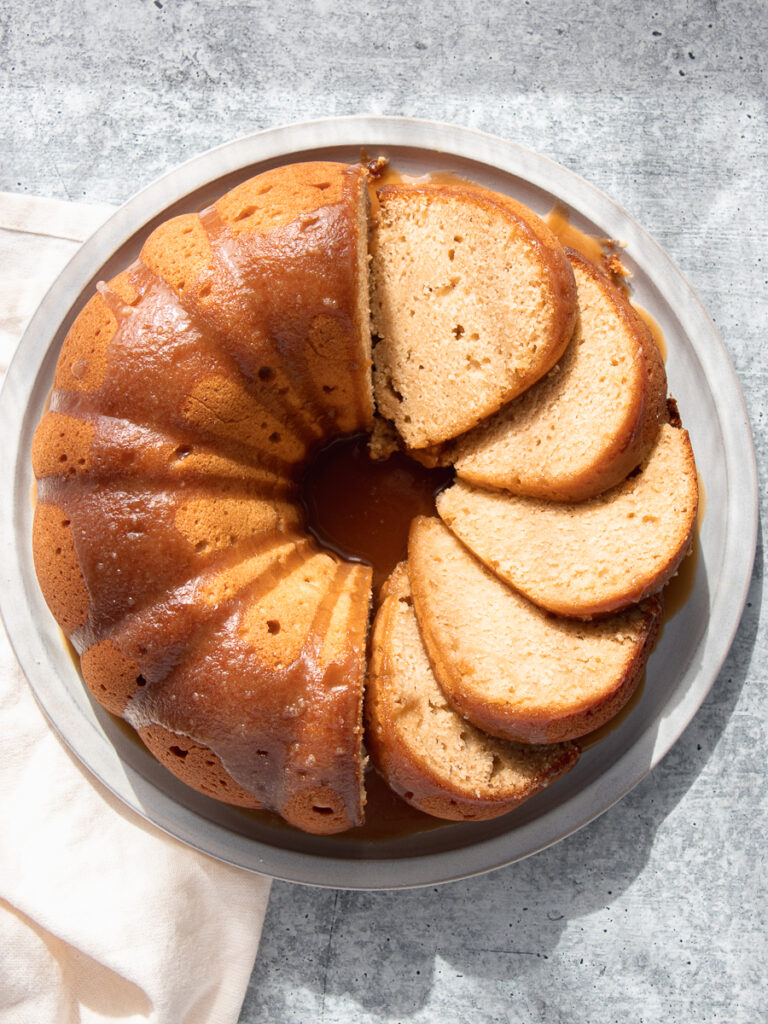 Irish cream pound cake