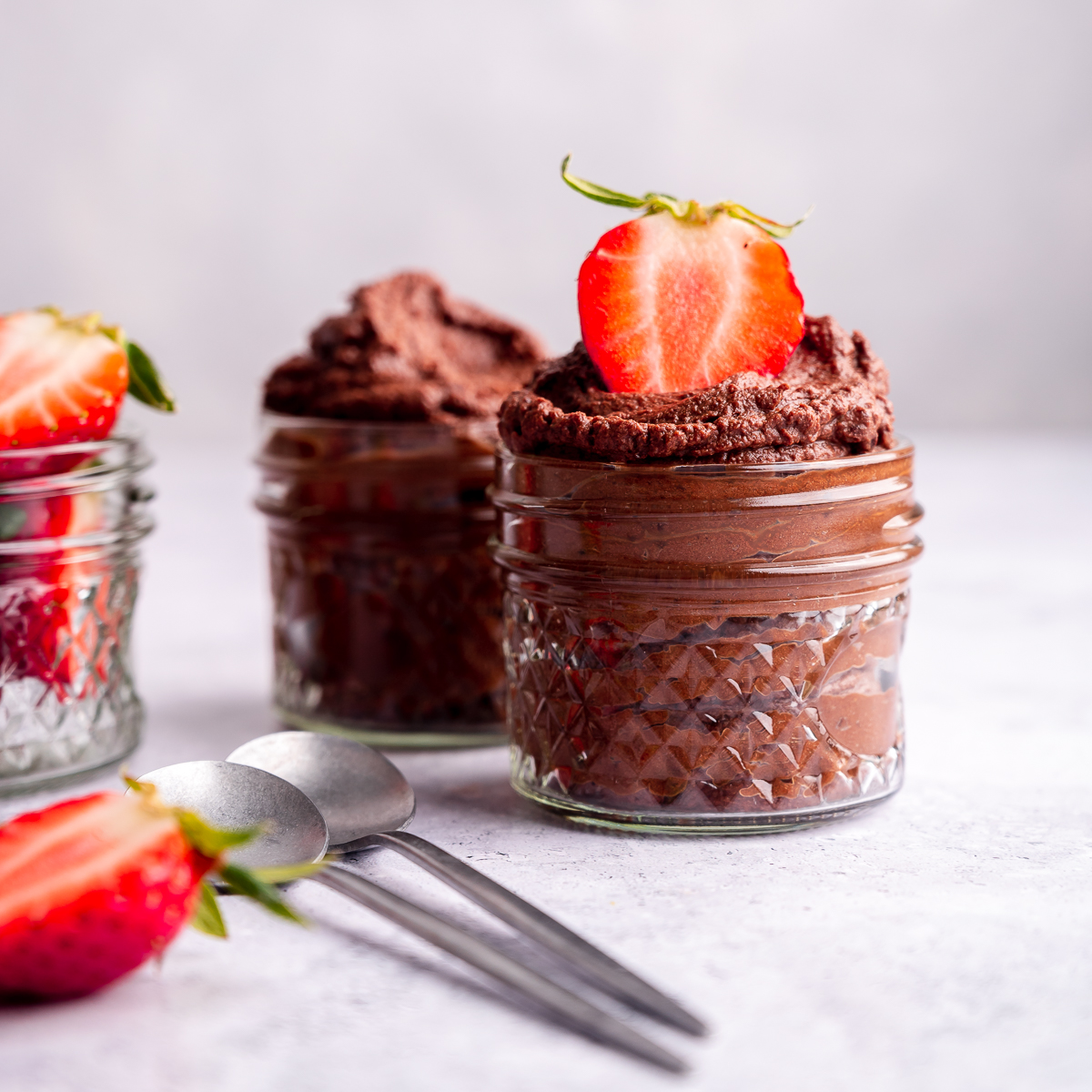 eggless chocolate mousse with strawberries