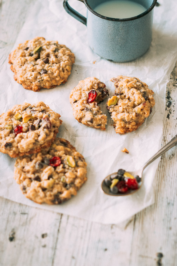 Chewy Oatmeal Cookies | rosechocolatier.com