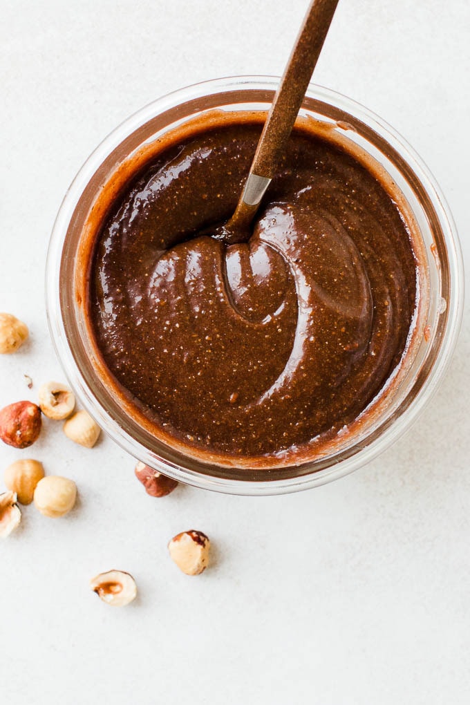 Homemade Nutella - Chocolate Hazelnut Spread