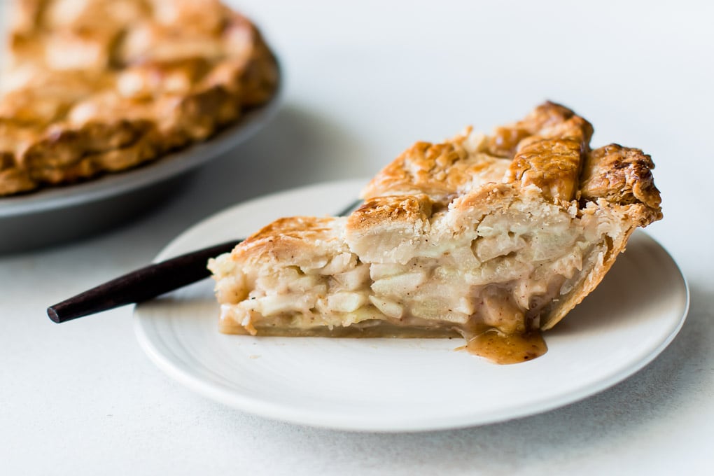 simple pear pie