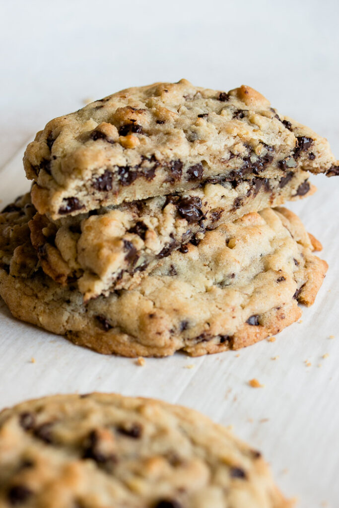 Giant Chocolate Chip Cookies