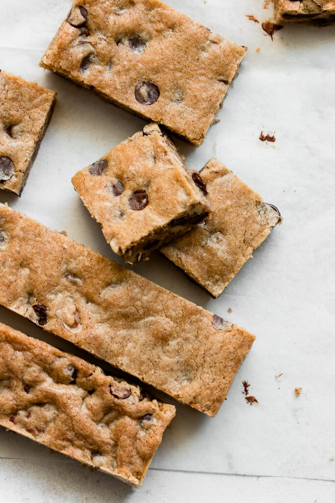 Cinnamon Blondies