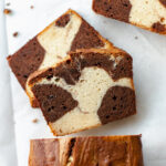 white and dark chocolate marble cake