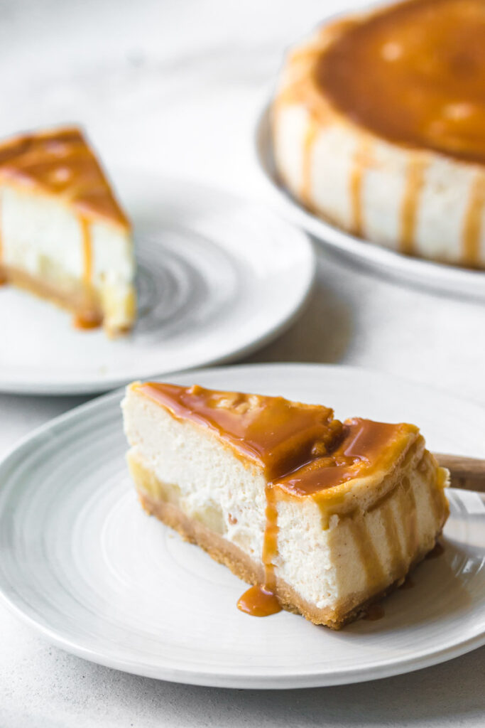 apple cheesecake drizzled with caramel