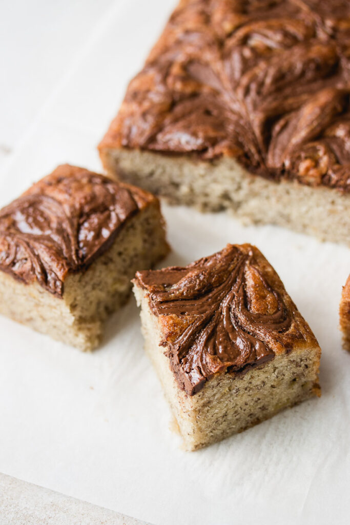 banana nutella cake