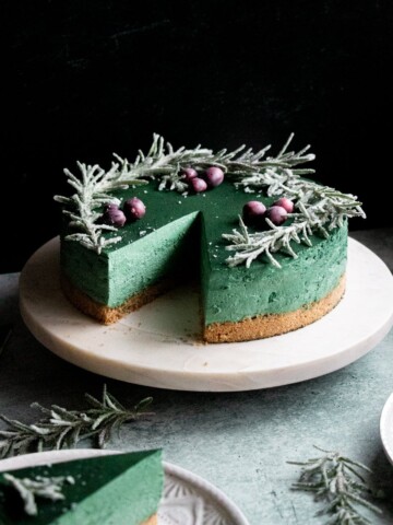 green spirulina cheesecake