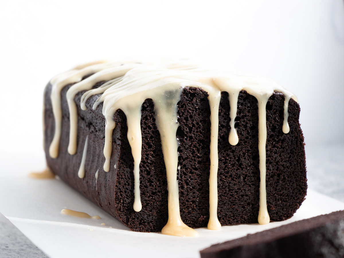 chocolate pound cake with vanilla sauce drizzle