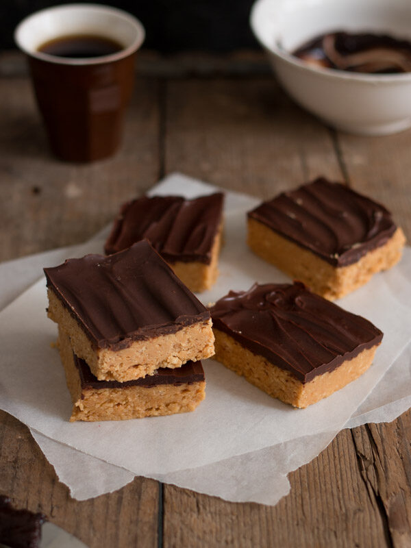 No Bake Chocolate Peanut Butter Bars