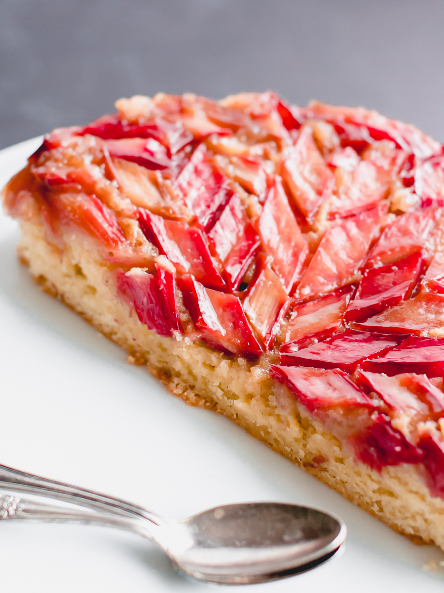 Rhubarb upside down cake with beautiful star-shaped pattern on top.